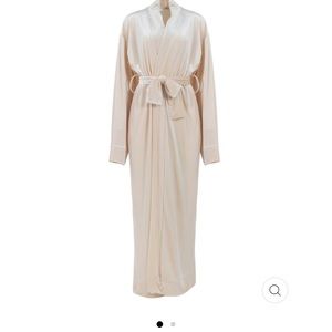 Laina Rauma Leisure Robe 2021